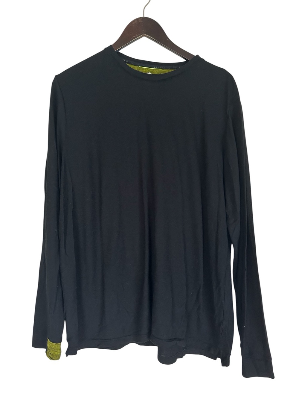 Men's Black Long Sleeve Crew Tee with Subtle Contrast Trim